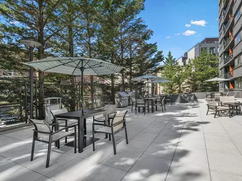 2950 Van Ness St NW, Washington, DC 20008 photo 30