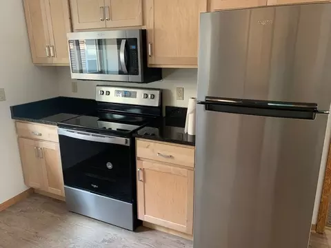 415 N Henry St, Madison, WI 53703