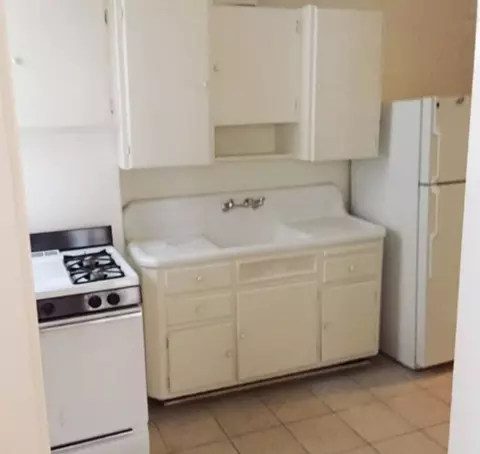 3100 Saint Paul St, Baltimore, MD 21218