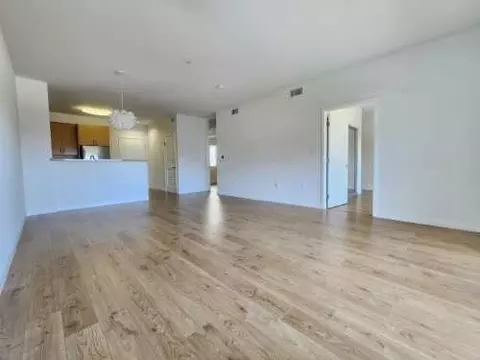 2900 S Sepulveda Blvd, Los Angeles, CA 90064