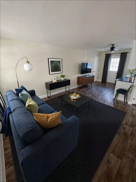 1552 Orange Grove Rd, Charleston, SC 29407
