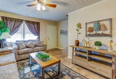 1050 Denzil Dr, Hopkinsville, KY 42240 photo 7