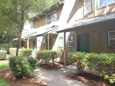 2001 Garden Ave, Eugene, OR 97403