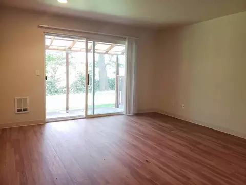 2001 Garden Ave, Eugene, OR 97403 photo 9