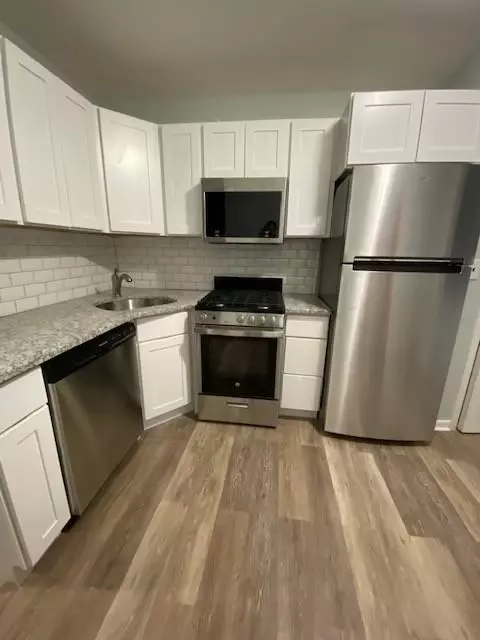 220 64th St, West New York, NJ 07093
