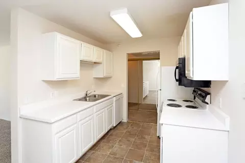 6003 S Cliff Ave, Sioux Falls, SD 57108