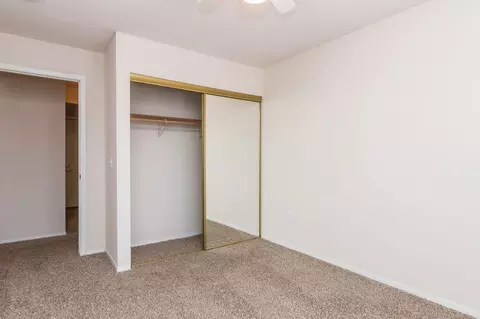 6003 S Cliff Ave, Sioux Falls, SD 57108