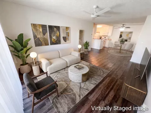 11018 Moorpark St, Los Angeles, CA 91602