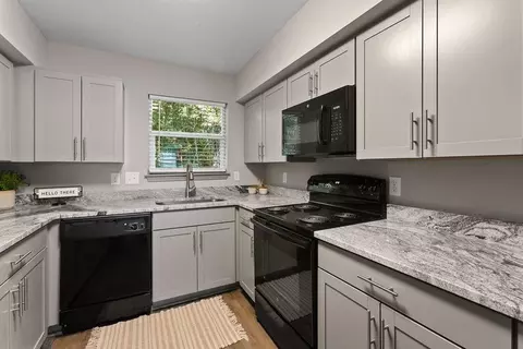 3143 Central Ave, Charlotte, NC 28205 photo 9