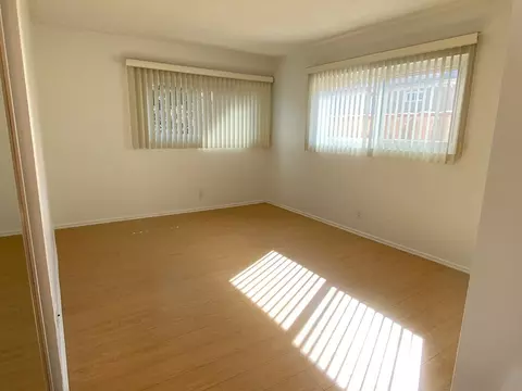928 S Sherbourne Dr, Los Angeles, CA 90035