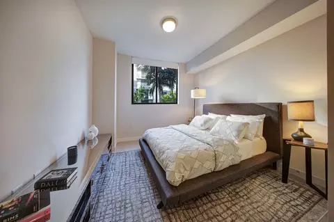 444 NE 7th St, Fort Lauderdale, FL 33304 photo 30