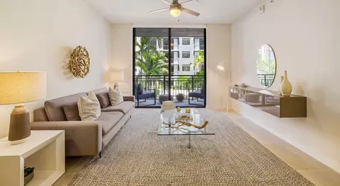 444 NE 7th St, Fort Lauderdale, FL 33304 photo 6