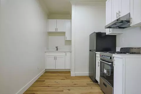 861 Fedora St, Los Angeles, CA 90005
