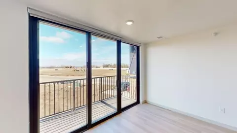 2401 E Country Club Cir, Brandon, SD 57005 photo 31