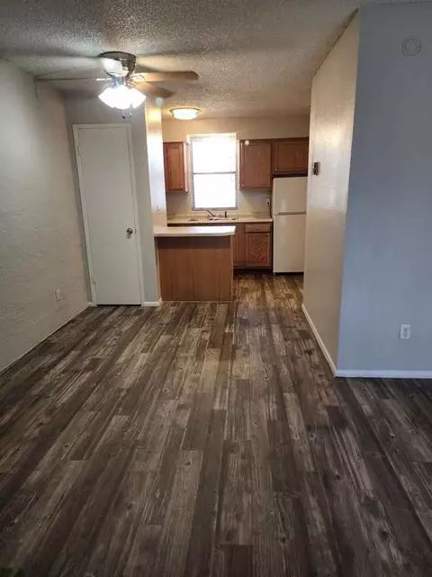6405 E Indian School Rd, Scottsdale, AZ 85251