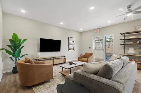2931 Burlingame Ave SW, Wyoming, MI 49509 photo 11