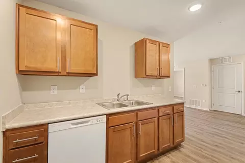 2931 Burlingame Ave SW, Wyoming, MI 49509 photo 9