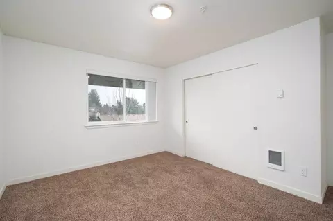 10730 NE Wygant St, Portland, OR 97220