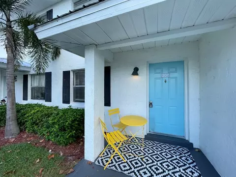 1515 Lincoln Ave, Mount Dora, FL 32757