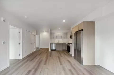 9736 Greenwood Ave N, Seattle, WA 98103 photo 5