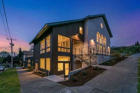 3902 S Ferdinand St, Seattle, WA 98118