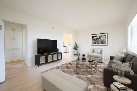 667 Levering Ave, Los Angeles, CA 90024
