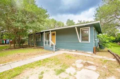1101 And 1103 Haynes, San Marcos, TX 78666