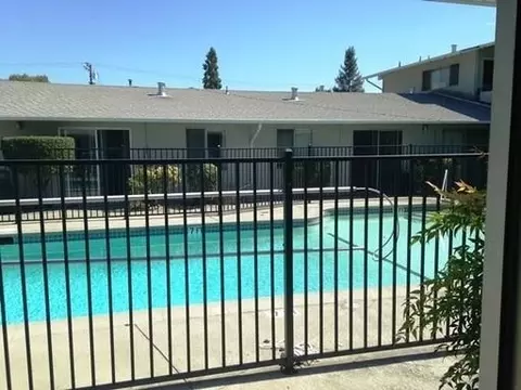 2491 2483 2485 2489 2491 Whitney Dr, Mountain View, CA 94043 photo 10