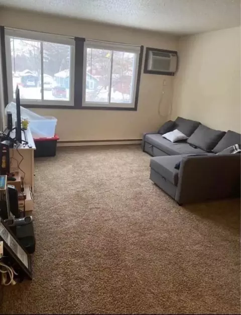 777 Laurel St, Cloquet, MN 55720