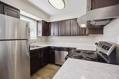 7816 Six Forks Rd, Raleigh, NC 27615 photo 4