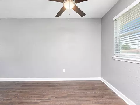 611 NE Ridgeview Dr, Lees Summit, MO 64086 photo 8
