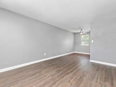 611 NE Ridgeview Dr, Lees Summit, MO 64086 photo 7