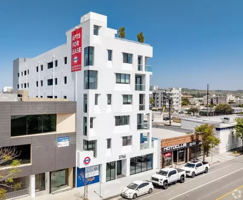 3766 Motor Ave, Los Angeles, CA 90034