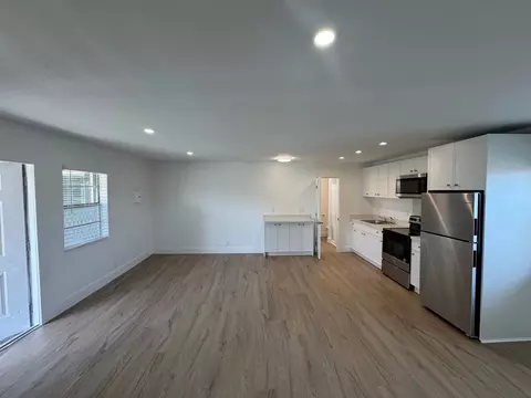 1409-1413 1409-1413 N Dixie Hwy 899 1041-1045 Ne 15th St, Fort Lauderdale, FL 33304