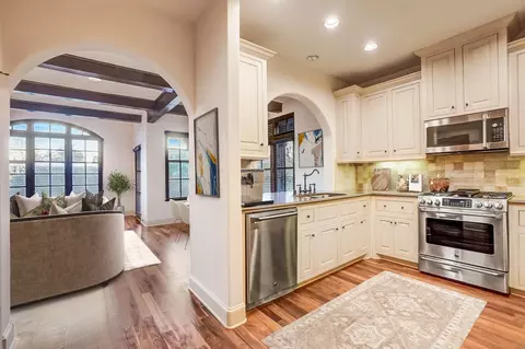 2510 N Henderson Ave, Dallas, TX 75206 photo 3