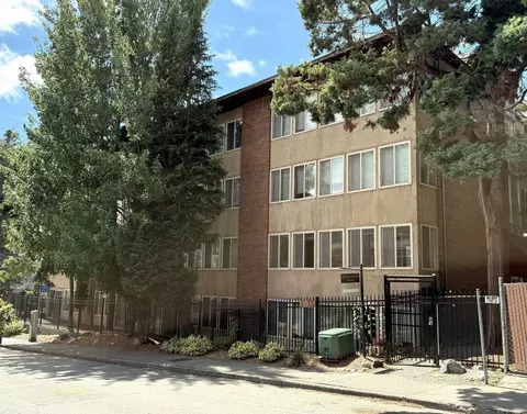 4225 11th Ave NE, Seattle, WA 98105