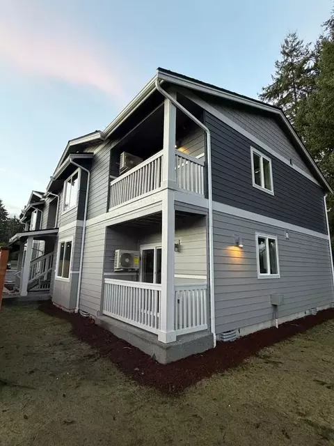 Various Addresses, Puyallup, WA 98373