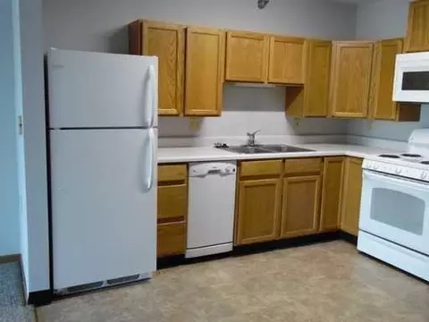320 N Western Ave, Sioux Falls, SD 57104