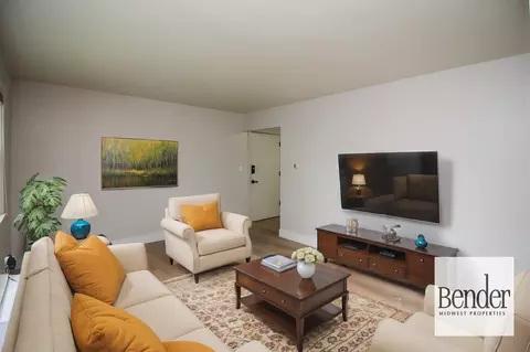 615 W 15th St, Sioux Falls, SD 57104