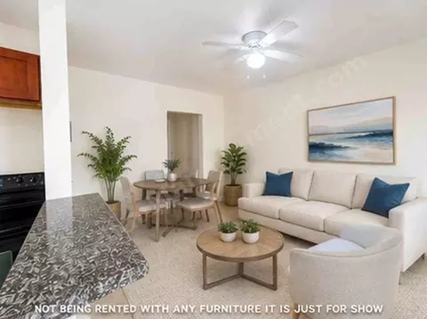 1533 NW 2nd Ave, Miami, FL 33136