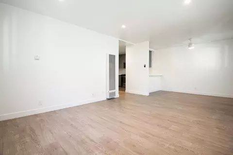 1316 E 3rd St, Long Beach, CA 90802 photo 10