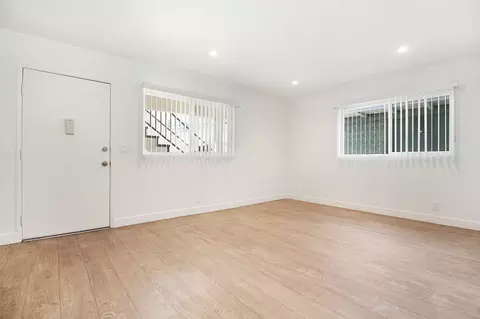 1316 E 3rd St, Long Beach, CA 90802 photo 11