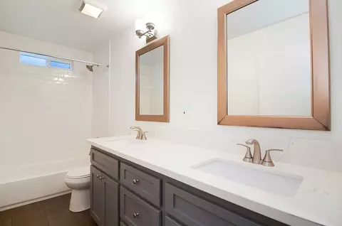 1316 E 3rd St, Long Beach, CA 90802 photo 2