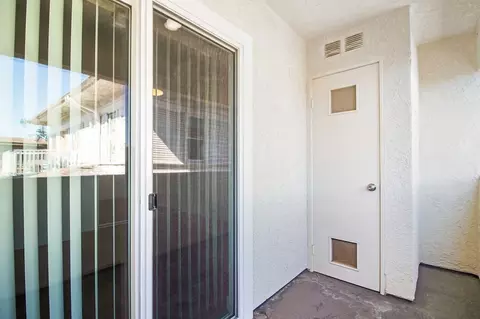 1316 E 3rd St, Long Beach, CA 90802 photo 14