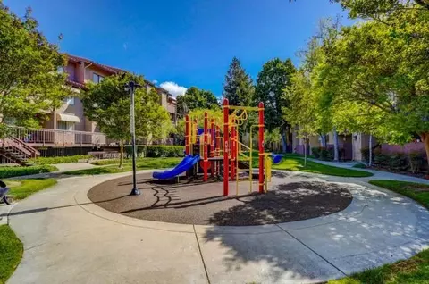 2250 Monroe St, Santa Clara, CA 95050