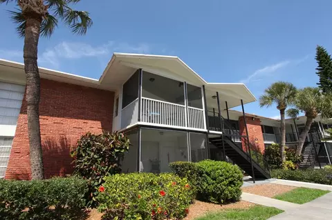 711 S Lincoln Ave, Clearwater, FL 33756 photo 4