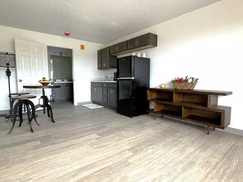 1910 W 76 Country Blvd, Branson, MO 65616