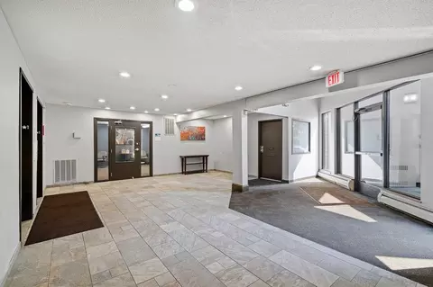 3255 Coachman Rd, Eagan, MN 55121 photo 11
