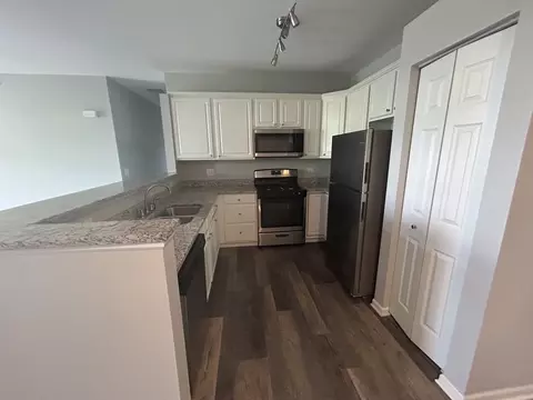 15100 Wood Farm Rd, Plainfield, IL 60544