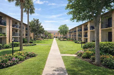 South Daytona Apartments, South Daytona, FL 32119